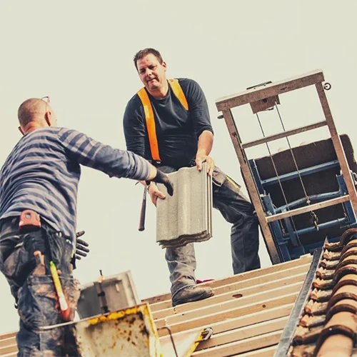 Dachdecker Helfer